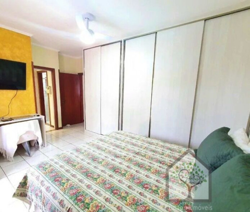 Imagem Casa com 4 Quartos à Venda, 370 m² em Carianos - Florianópolis Imagem Casa com 4 Quartos à Venda, 370 m² em Carianos - Florianópolis