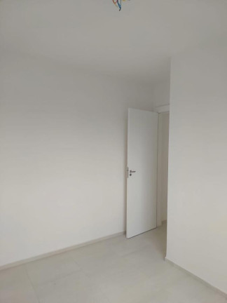 Imagem Apartamento com 2 Quartos à Venda,  em Campo Grande - Rio De Janeiro