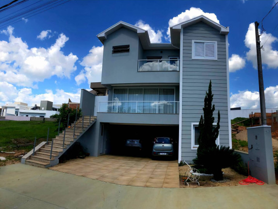 Imagem Casa com 3 Quartos à Venda, 300 m² em São João Da Boa Vista Imagem Casa com 3 Quartos à Venda, 300 m² em São João Da Boa Vista