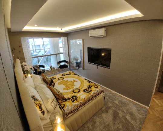 Imagem Imóvel com 3 Quartos à Venda, 221 m² em Moema - São Paulo
