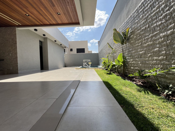 Imagem Casa com 3 Quartos à Venda, 250 m² em Chácaras Caiçaras - Patos De Minas Imagem Casa com 3 Quartos à Venda, 250 m² em Chácaras Caiçaras - Patos De Minas