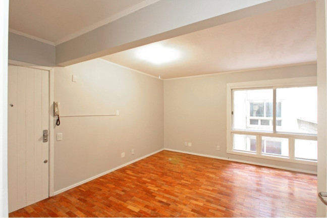 Imagem Apartamento com 1 Quarto à Venda, 35 m² em Centro Histórico - Porto Alegre Imagem Apartamento com 1 Quarto à Venda, 35 m² em Centro Histórico - Porto Alegre