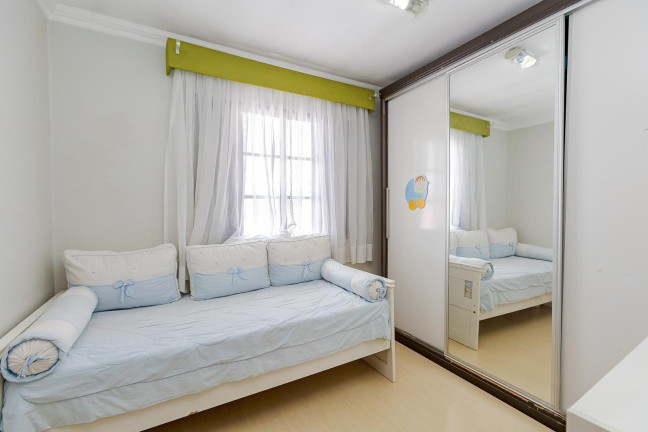 Imagem Sobrado com 3 Quartos à Venda, 114 m² em Guaira - Curitiba Imagem Sobrado com 3 Quartos à Venda, 114 m² em Guaira - Curitiba
