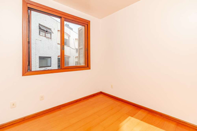Imagem Apartamento com 2 Quartos à Venda, 66 m² em Petrópolis - Porto Alegre Imagem Apartamento com 2 Quartos à Venda, 66 m² em Petrópolis - Porto Alegre