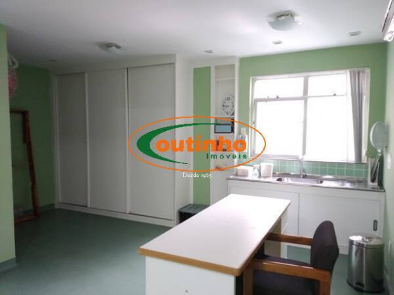 Imagem Casa com 6 Quartos à Venda, 170 m² em Vila Isabel - Rio De Janeiro Imagem Casa com 6 Quartos à Venda, 170 m² em Vila Isabel - Rio De Janeiro