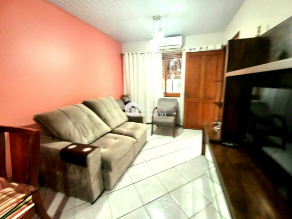 Imagem Casa com 2 Quartos à Venda, 62 m² Imagem Casa com 2 Quartos à Venda, 62 m²