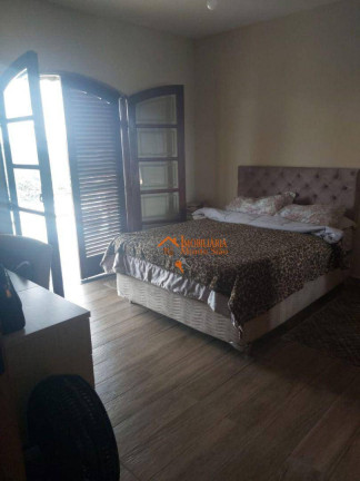 Imagem Chácara com 3 Quartos à Venda, 1.500 m² em Recanto Alpina - Santa Isabel Imagem Chácara com 3 Quartos à Venda, 1.500 m² em Recanto Alpina - Santa Isabel