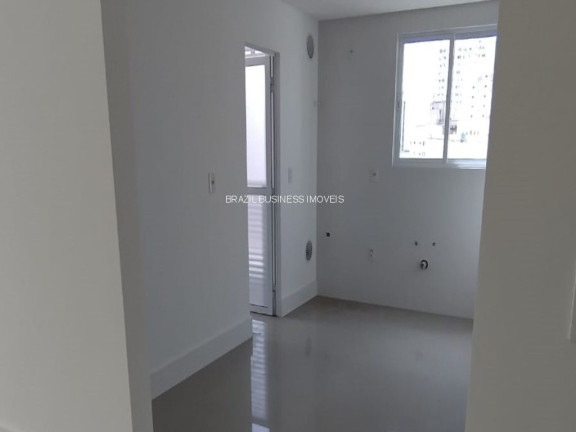 Imagem Imóvel com 3 Quartos à Venda, 112 m² em Centro - Balneário Camboriú Imagem Imóvel com 3 Quartos à Venda, 112 m² em Centro - Balneário Camboriú