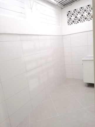 Imagem Casa com 1 Quarto à Venda, em Caiçara - Praia Grande Imagem Casa com 1 Quarto à Venda, em Caiçara - Praia Grande