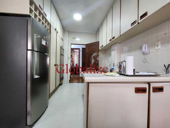 Imagem Imóvel com 3 Quartos à Venda, 164 m² em Gonzaga - Santos Imagem Imóvel com 3 Quartos à Venda, 164 m² em Gonzaga - Santos