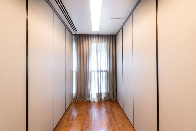 Imagem Casa com 3 Quartos à Venda, 628 m² em Alto De Pinheiros - São Paulo