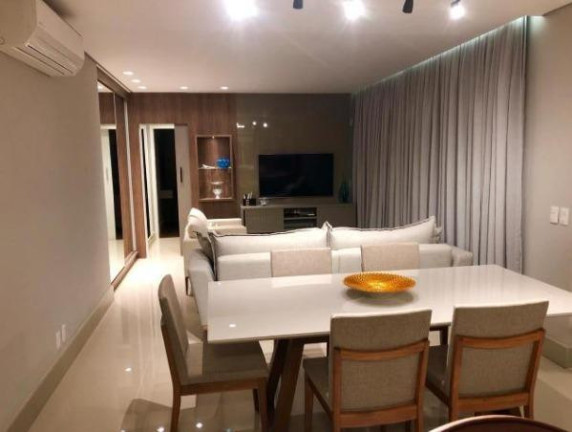 Apartamento com 3 Quartos à Venda, 108 m² em Taquaral - Campinas