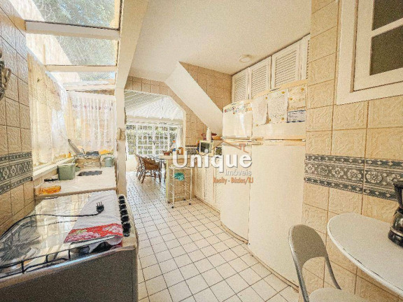Imagem Casa com 4 Quartos à Venda, 180 m² em Ferradura - Armação Dos Búzios Imagem Casa com 4 Quartos à Venda, 180 m² em Ferradura - Armação Dos Búzios