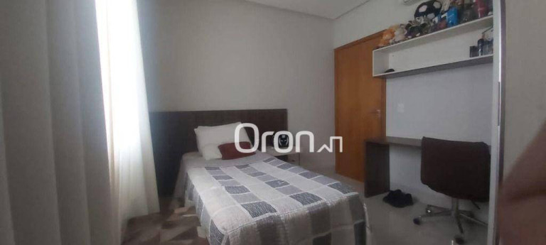 Imagem Sobrado com 3 Quartos à Venda, 215 m² em Jardim Mariliza - Goiânia Imagem Sobrado com 3 Quartos à Venda, 215 m² em Jardim Mariliza - Goiânia