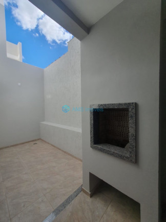 Imagem Sobrado com 3 Quartos à Venda, 128 m² em Nossa Senhora Das Graças - Canoas Imagem Sobrado com 3 Quartos à Venda, 128 m² em Nossa Senhora Das Graças - Canoas