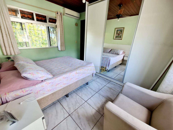 Imagem Casa com 3 Quartos à Venda, 172 m² em Centro - São José Imagem Casa com 3 Quartos à Venda, 172 m² em Centro - São José