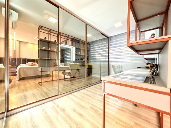 Imagem Casa com 4 Quartos à Venda, 284 m² em Iririú - Joinville Imagem Casa com 4 Quartos à Venda, 284 m² em Iririú - Joinville