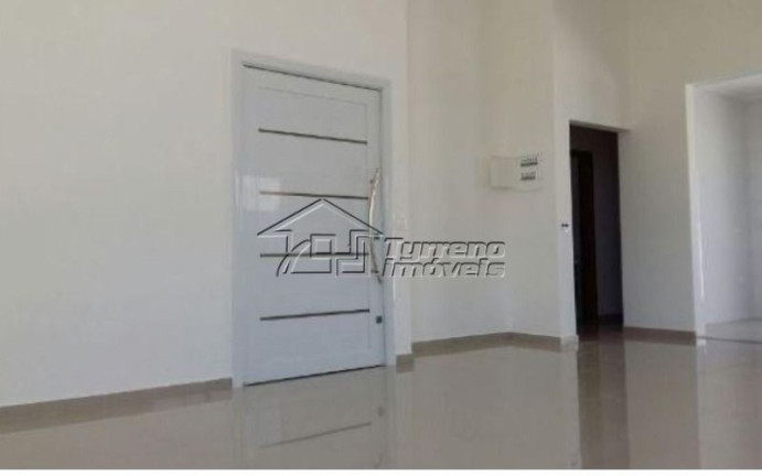 Imagem Casa de Condomínio com 3 Quartos à Venda, 143 m² em Bairro Do Grama - Caçapava Imagem Casa de Condomínio com 3 Quartos à Venda, 143 m² em Bairro Do Grama - Caçapava