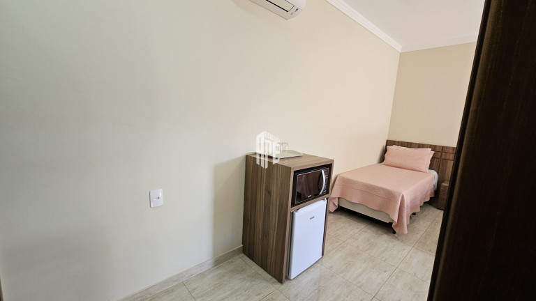 Imagem Imóvel com 6 Quartos à Venda, 2.600 m² em Centro - Monte Sião Imagem Imóvel com 6 Quartos à Venda, 2.600 m² em Centro - Monte Sião
