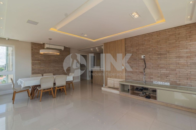 Apartamento com 3 Quartos à Venda, 107 m² em Jardim Lindóia - Porto Alegre