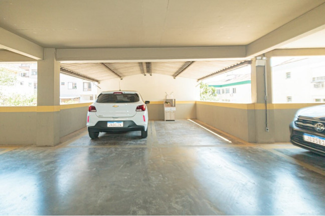 Imagem Imóvel com 3 Quartos à Venda, 81 m² em Passo Da Areia - Porto Alegre Imagem Imóvel com 3 Quartos à Venda, 81 m² em Passo Da Areia - Porto Alegre