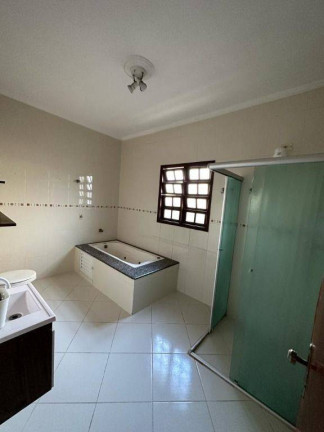 Imagem Sobrado com 3 Quartos à Venda, 147 m² em Tupi - Praia Grande Imagem Sobrado com 3 Quartos à Venda, 147 m² em Tupi - Praia Grande