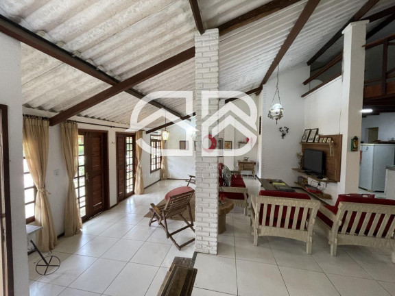 Imagem Casa com 5 Quartos à Venda, 293 m² em Centro - Guaramiranga Imagem Casa com 5 Quartos à Venda, 293 m² em Centro - Guaramiranga
