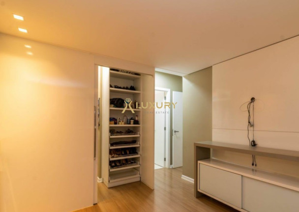 Imagem Imóvel com 3 Quartos à Venda, 115 m² em Vila Da Serra - Nova Lima Imagem Imóvel com 3 Quartos à Venda, 115 m² em Vila Da Serra - Nova Lima