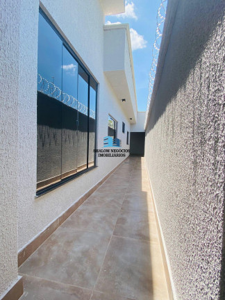 Imagem Casa com 3 Quartos à Venda, 142 m² em Santa Fé - Goiânia Imagem Casa com 3 Quartos à Venda, 142 m² em Santa Fé - Goiânia