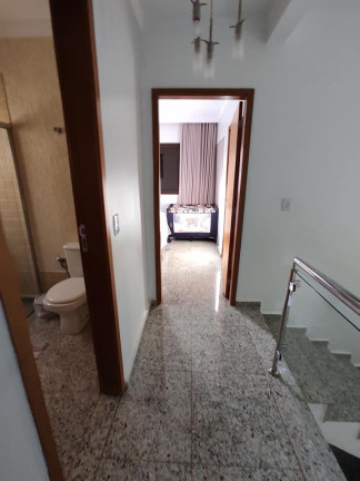 Imagem Imóvel com 
            	4             Quartos à Venda, 210 m² em 
            	Sitios Santa Luzia             - 
            	Aparecida De Goiania            