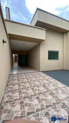 Imagem Casa com 3 Quartos à Venda, 180 m² em Moinho Dos Ventos - Goiânia Imagem Casa com 3 Quartos à Venda, 180 m² em Moinho Dos Ventos - Goiânia