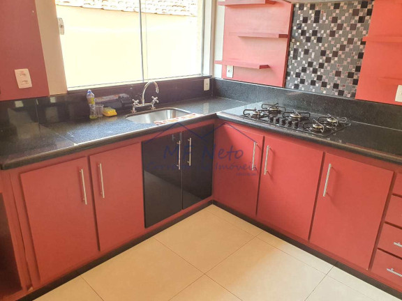 Imagem Casa com 3 Quartos à Venda, 425 m² em Condomínio Flamboyant - Pirassununga Imagem Casa com 3 Quartos à Venda, 425 m² em Condomínio Flamboyant - Pirassununga