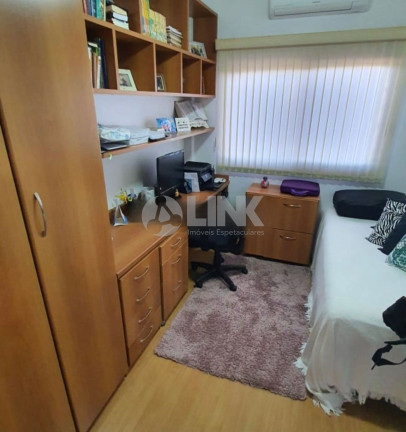 Imagem Imóvel com 3 Quartos à Venda, 186 m² em Cavalhada - Porto Alegre