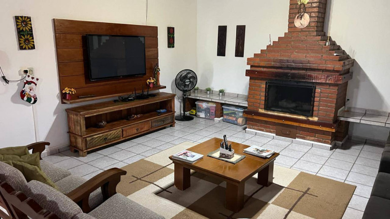 Imagem Chácara com 3 Quartos à Venda, 48 m² em Pinhalzinho Imagem Chácara com 3 Quartos à Venda, 48 m² em Pinhalzinho
