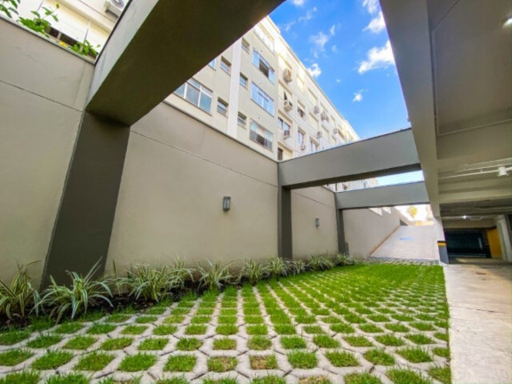 Imagem Imóvel com 2 Quartos à Venda, 61 m² em Menino Deus - Porto Alegre Imagem Imóvel com 2 Quartos à Venda, 61 m² em Menino Deus - Porto Alegre