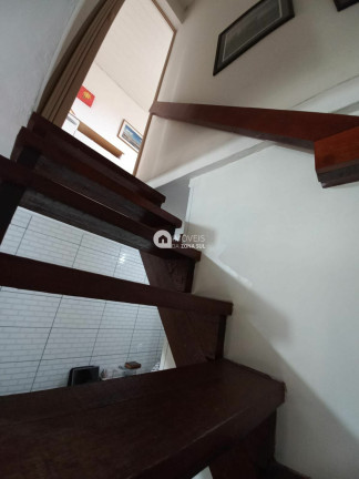 Imagem Casa com 2 Quartos à Venda, 60 m² Imagem Casa com 2 Quartos à Venda, 60 m²
