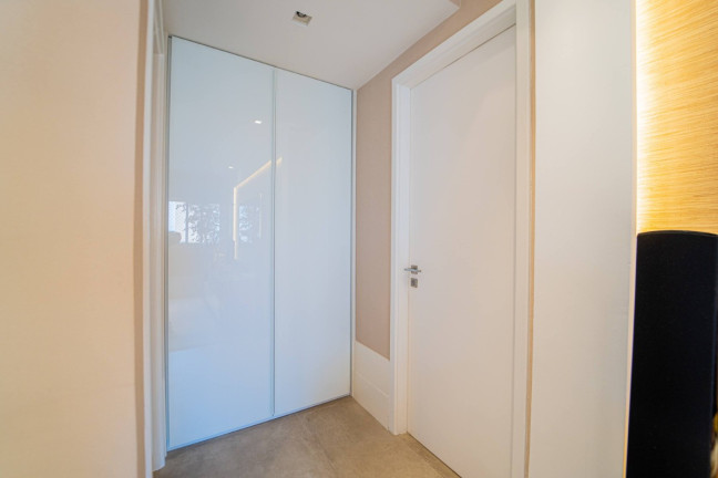 Imagem Apartamento com 3 Quartos à Venda, 157 m² em Vila Nova Conceição - São Paulo Imagem Apartamento com 3 Quartos à Venda, 157 m² em Vila Nova Conceição - São Paulo