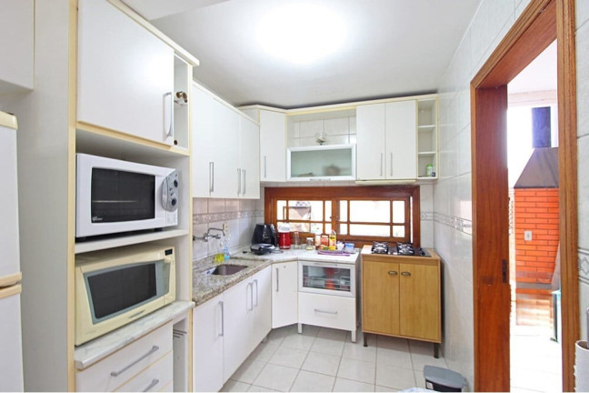 Imagem Casa com 3 Quartos à Venda, em Espírito Santo - Porto Alegre Imagem Casa com 3 Quartos à Venda, em Espírito Santo - Porto Alegre