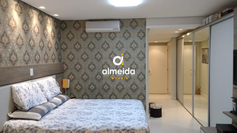 Imagem Apartamento com 3 Quartos à Venda, 187 m² em Nossa Senhora Medianeira - Santa Maria Imagem Apartamento com 3 Quartos à Venda, 187 m² em Nossa Senhora Medianeira - Santa Maria