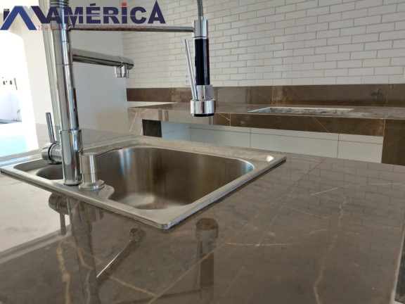 Imagem Casa com 3 Quartos à Venda, 300 m² em Pedras De Fogo - Pedras De Fogo Imagem Casa com 3 Quartos à Venda, 300 m² em Pedras De Fogo - Pedras De Fogo
