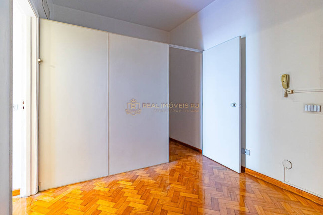 Imagem Sala Comercial à Venda, 48 m² em Copacabana - Rio De Janeiro Imagem Sala Comercial à Venda, 48 m² em Copacabana - Rio De Janeiro