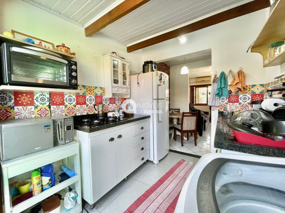 Imagem Casa com 2 Quartos à Venda, 41 m²