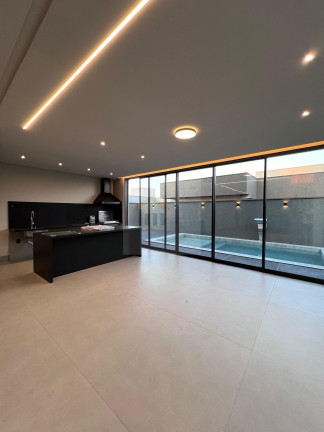 Imagem Casa com 5 Quartos à Venda, 251 m² em Parqville Pinheiros - Aparecida De Goiânia