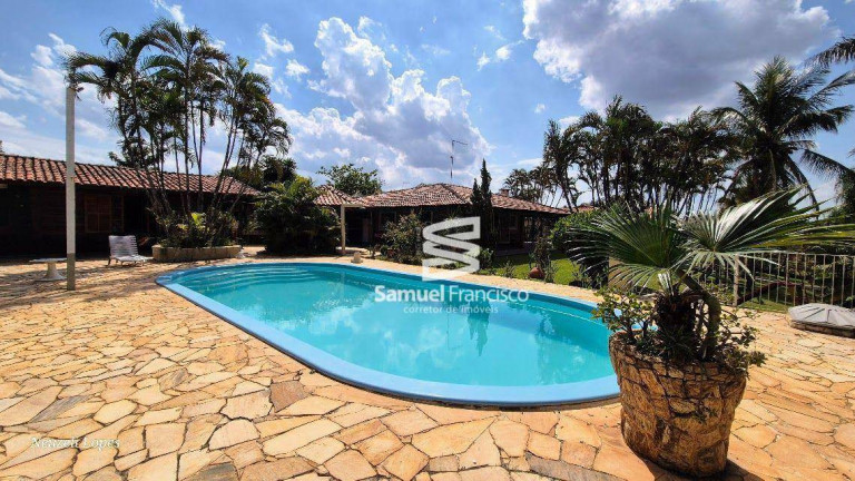 Imagem Casa com 3 Quartos à Venda, 298 m² em Colinas Do Piracicaba (ártemis) - Piracicaba Imagem Casa com 3 Quartos à Venda, 298 m² em Colinas Do Piracicaba (ártemis) - Piracicaba