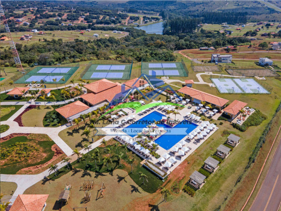 Imagem Terreno à Venda, 450 m² em Ninho Verde 2 - Pardinho Imagem Terreno à Venda, 450 m² em Ninho Verde 2 - Pardinho