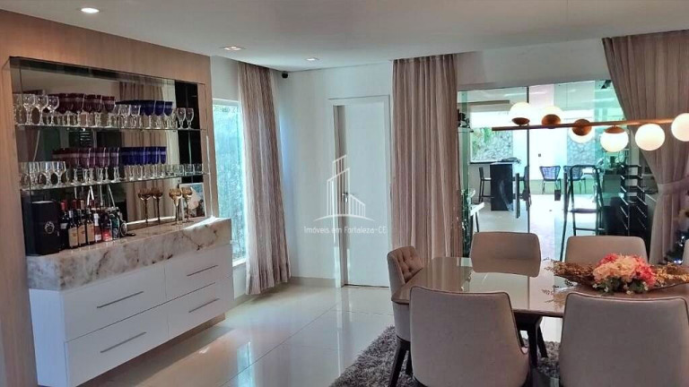 Imagem Casa com 4 Quartos à Venda, 420 m² em Cararu - Eusébio Imagem Casa com 4 Quartos à Venda, 420 m² em Cararu - Eusébio
