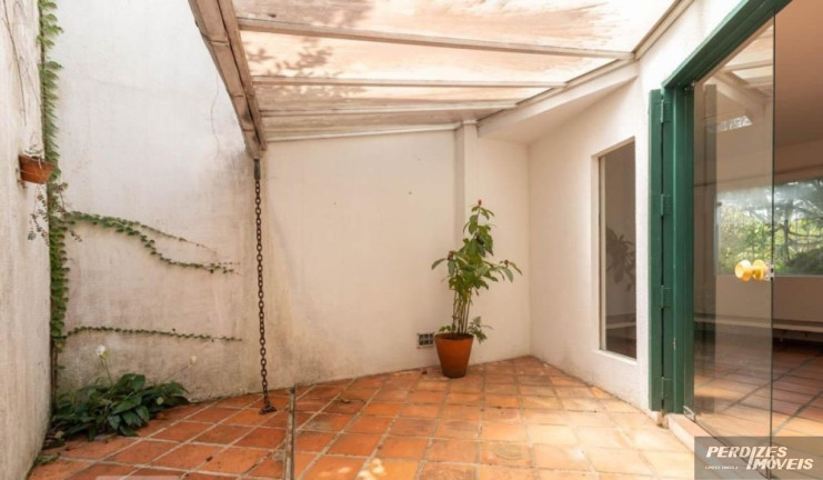 Imagem Casa com 3 Quartos à Venda ou Locação, 217 m² em Sumaré - São Paulo Imagem Casa com 3 Quartos à Venda ou Locação, 217 m² em Sumaré - São Paulo