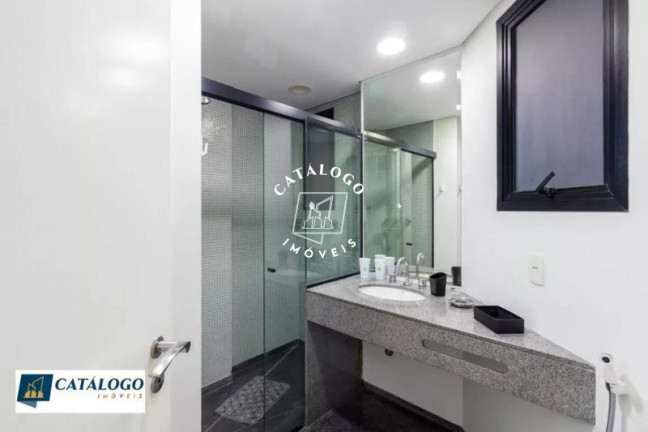 Imagem Flat com 1 Quarto à Venda, 47 m² em Itaim Bibi - São Paulo Imagem Flat com 1 Quarto à Venda, 47 m² em Itaim Bibi - São Paulo