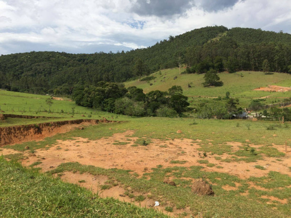 Imagem Chácara à Venda, 20 m² em Agudo Dos Frias - Bragança Paulista Imagem Chácara à Venda, 20 m² em Agudo Dos Frias - Bragança Paulista