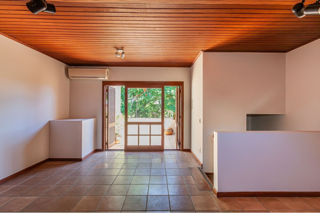 Imagem Casa de Condomínio com 3 Quartos à Venda, 205 m² Imagem Casa de Condomínio com 3 Quartos à Venda, 205 m²